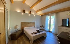 A Mandria, Appartements Avec Cuisine 30M2, Patio, Vue Montagnes Et Citadelle, 5 Minutes A Pied Du Centre Ville Et Des Rivieres